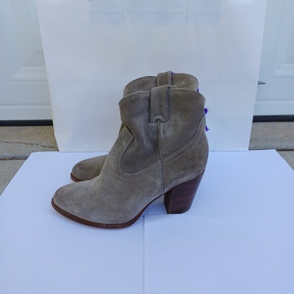 Frye Suede Booties Gray Size 6 - Picture 7 of 14